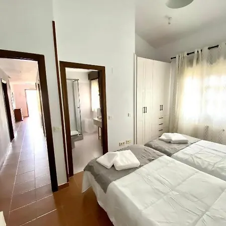 مزرعة للإقامة Villa La Casona La Teja *